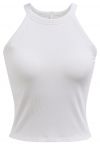 Top corto con cuello halter y textura acanalada en blanco