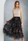 Falda midi de malla con volantes florales en negro de Fairy Dream