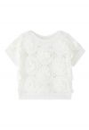 Top de punto calado con flores de crochet 3D