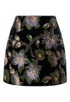 Minifalda con lentejuelas y diseño de brotes de Midnight Bloom