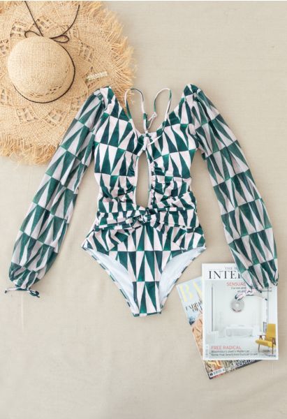 Bañador Halter con Abertura y Manga de Malla en Triángulo Verde