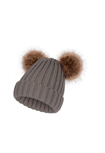 Gorro Beanie de punto Fuzzy Pom-Pom en humo