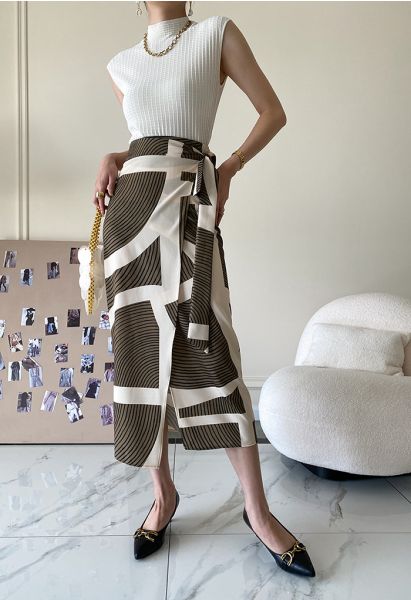 Falda larga con estampado de rayas abstractas y lazo en la cintura