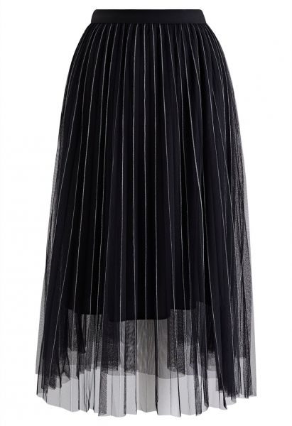 Falda midi de tul de malla plisada con líneas en contraste en negro