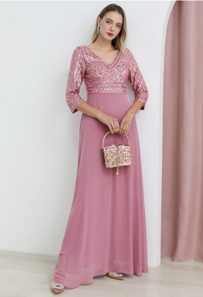 Exquisito vestido largo de gasa con cuello en V y lentejuelas en rosa polvoriento