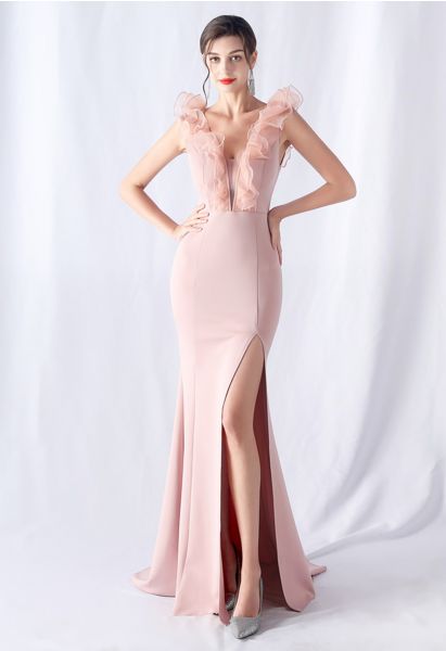 Vestido de sirena de satén con ribete de volantes de organza en rosa