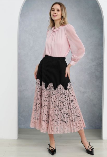 Falda larga plisada con empalme de encaje floral en rosa