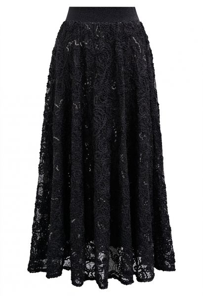 Falda larga de rejilla con adornos de lentejuelas y crochet floral en negro