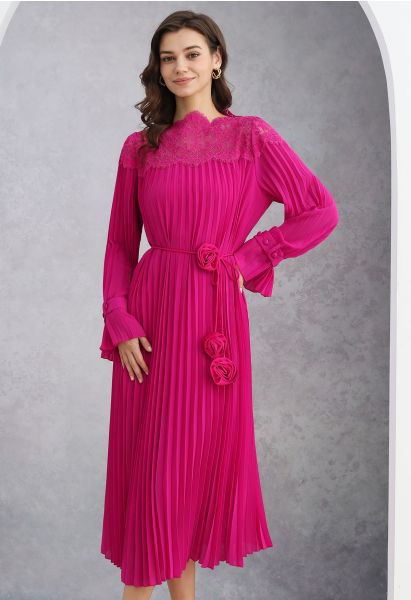 Vestido midi plisado con encaje de hilo rosa empalmado en rosa intenso