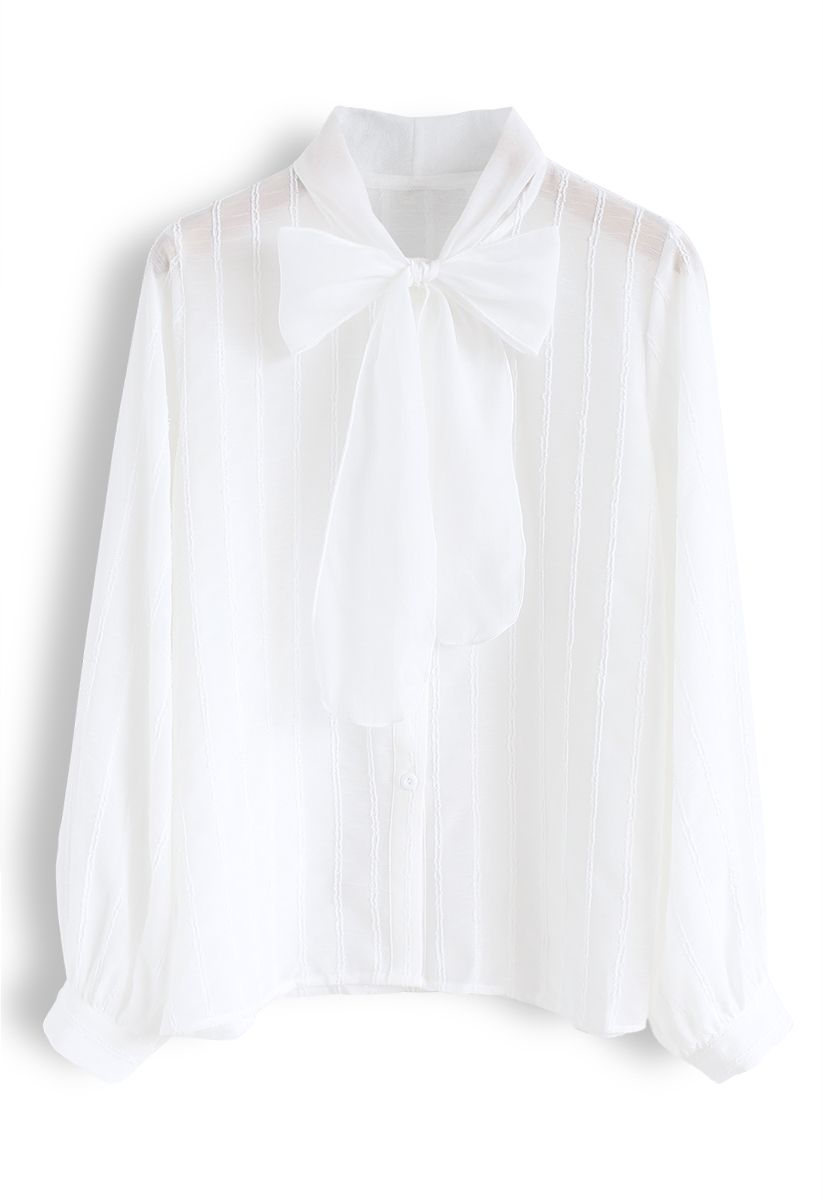 Camisa con mangas de cuello con lazo de malla paralela en blanco