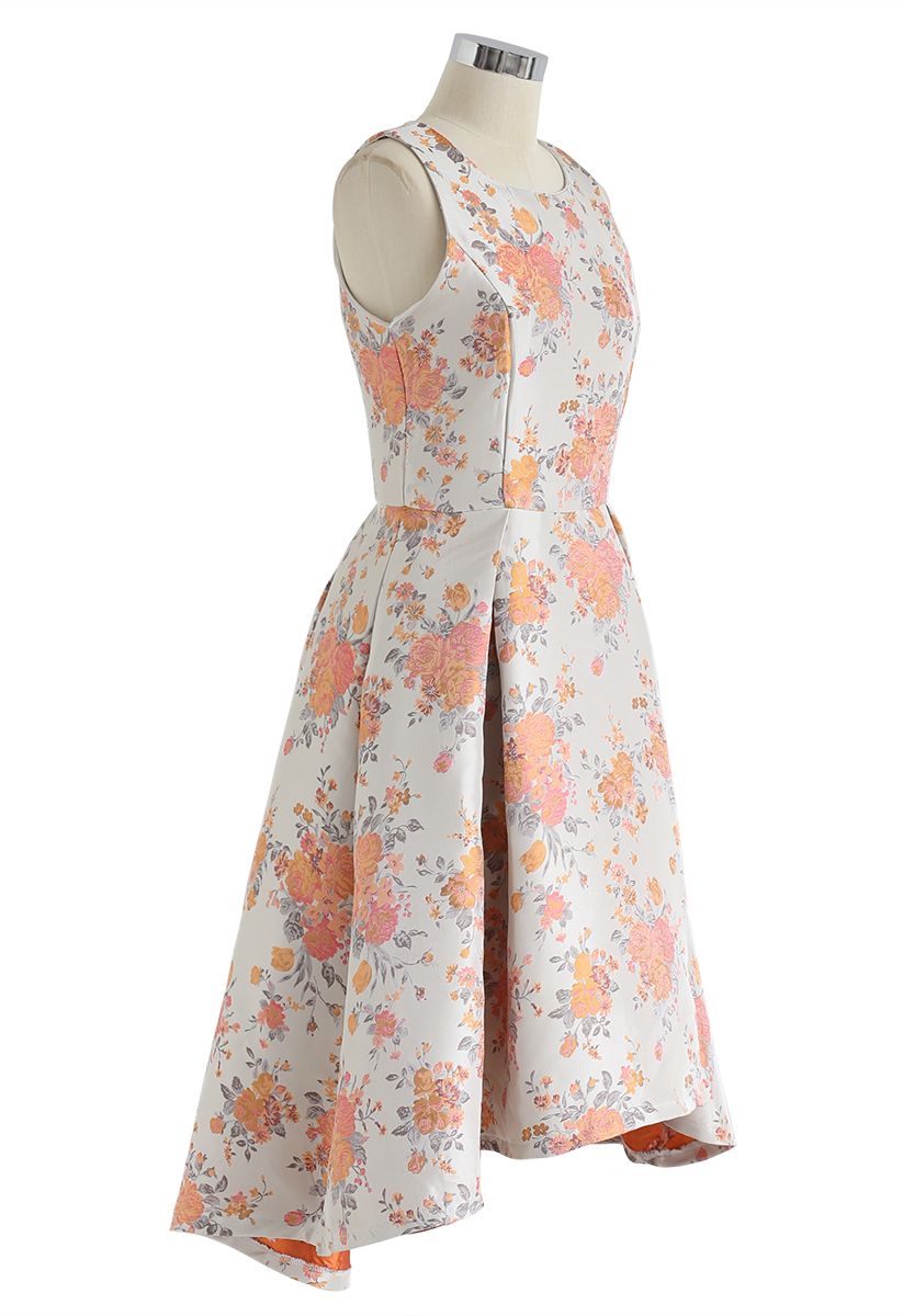 Vestido Hi-Lo de jacquard con ramos de flores de color naranja dulce