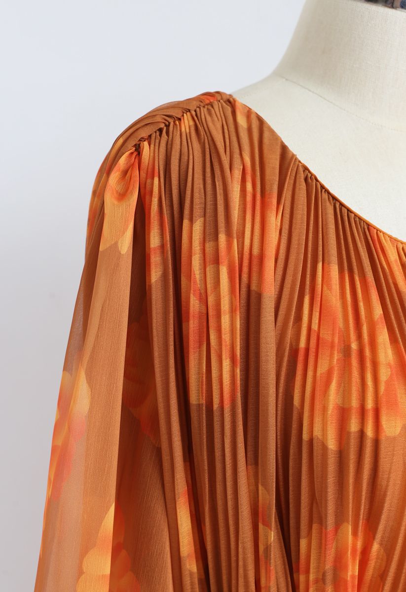 Vestido de chifón plisado con mangas transparentes florales en naranja
