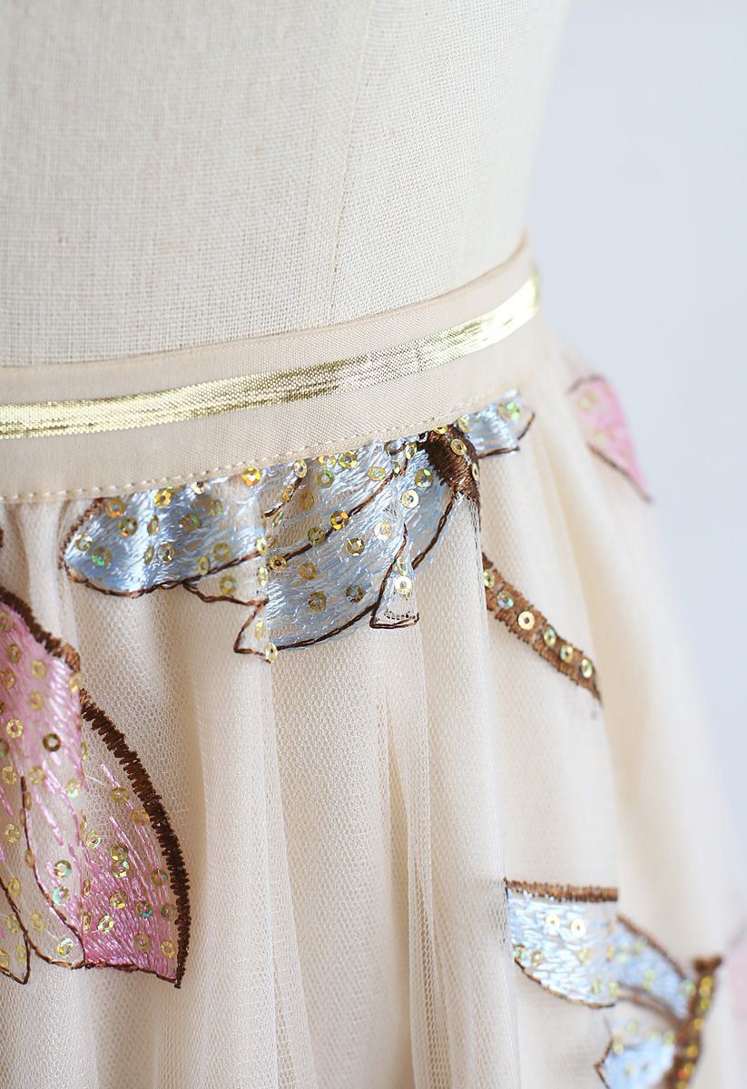 Falda de tul de malla con bordado de libélula de lentejuelas en color crema