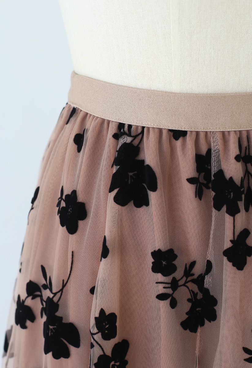 Falda midi de malla de doble capa 3D Posy en color caramelo