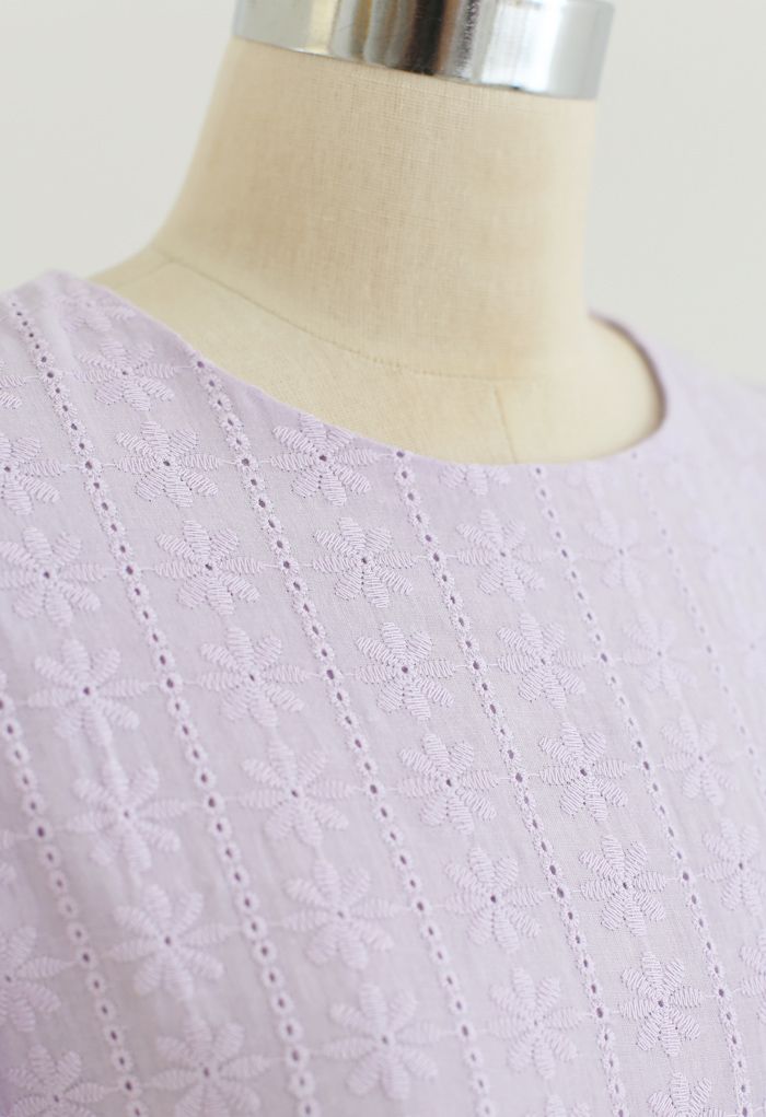Minivestido con ojales en la cintura y cordón bordado Floret en lila