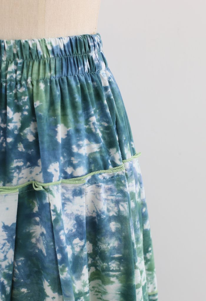 Falda midi plisada con volantes y teñido anudado en verde azulado
