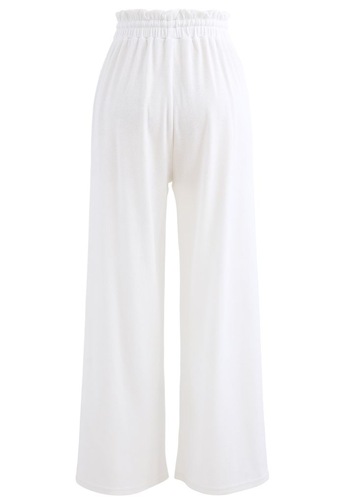 Pantalones de yoga acanalados con cintura de bolsa de papel con cordón en blanco
