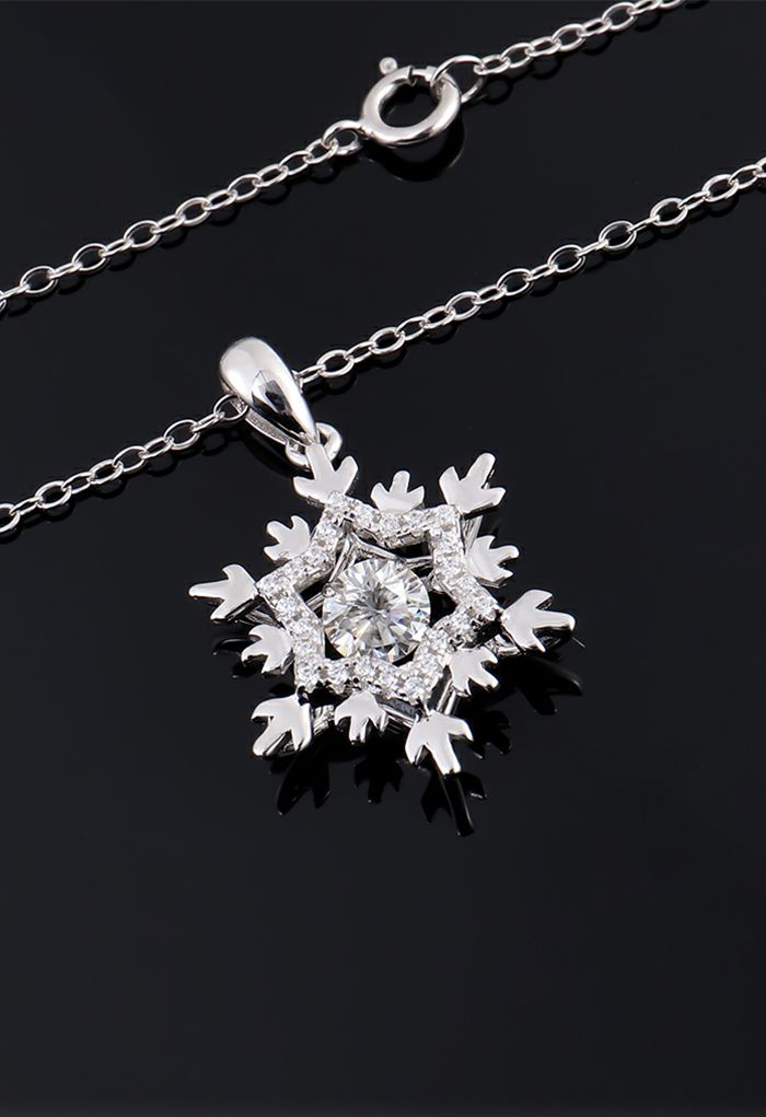 Collar de diamantes de moissanita con colgante en forma de copo de nieve