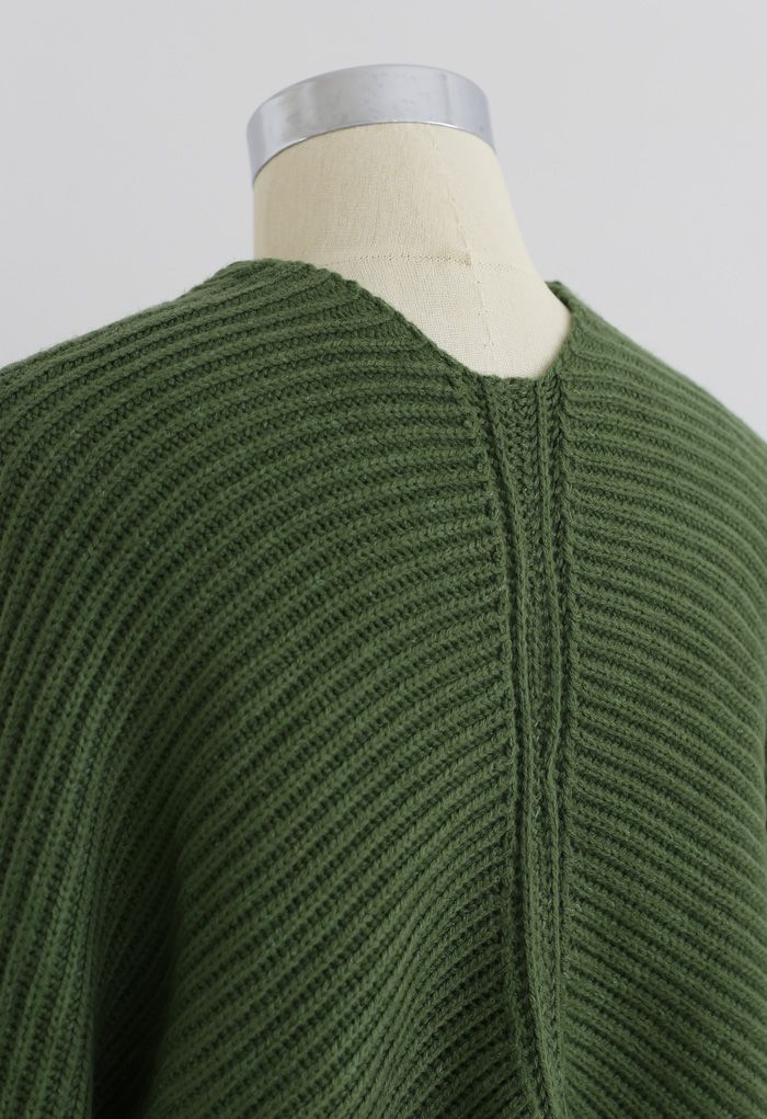 Suéter corto de punto acanalado entrecruzado en verde militar