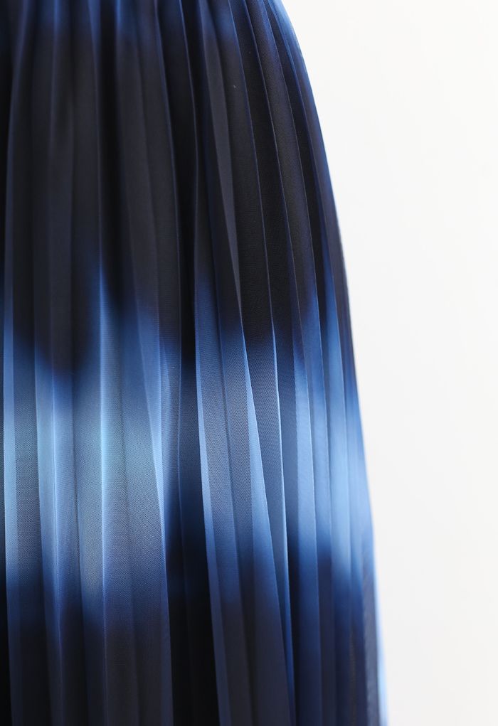 Falda midi plisada de tul de malla color block en azul