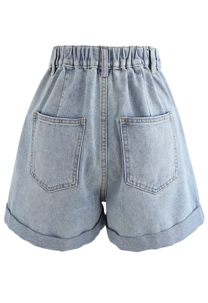 Shorts de mezclilla de cintura alta con bolsillos parcheados