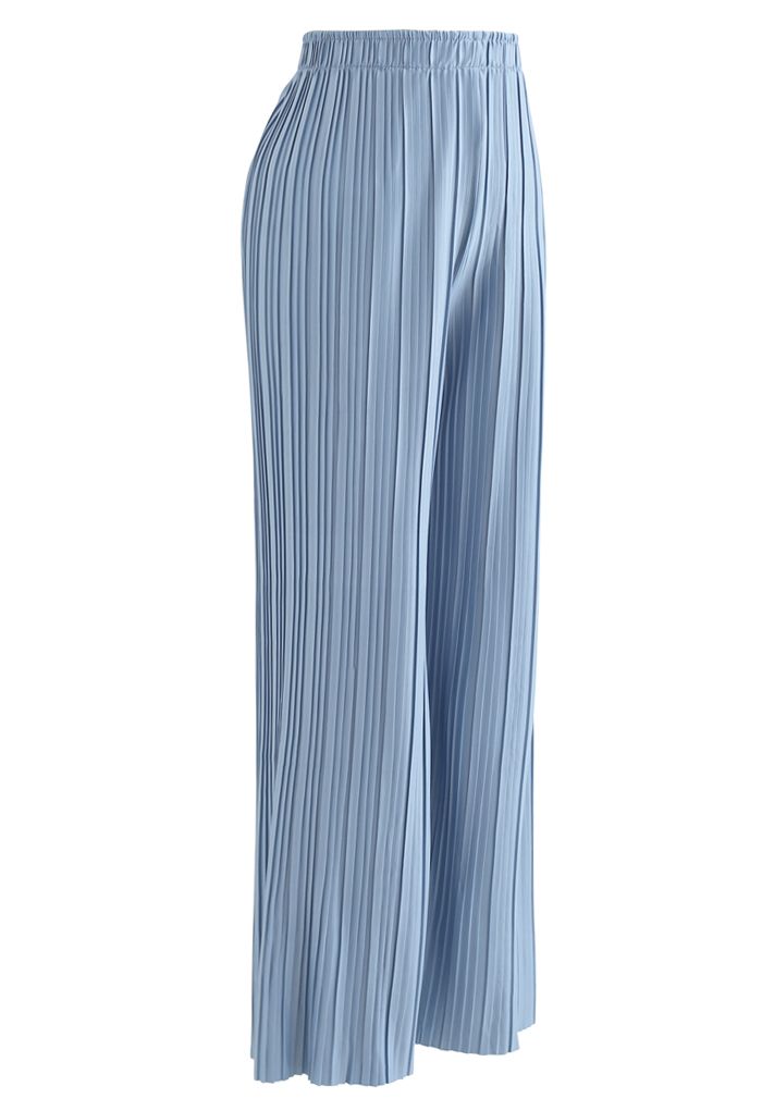 Pantalones cortos y pantalones de dos piezas con pliegues completos en azul
