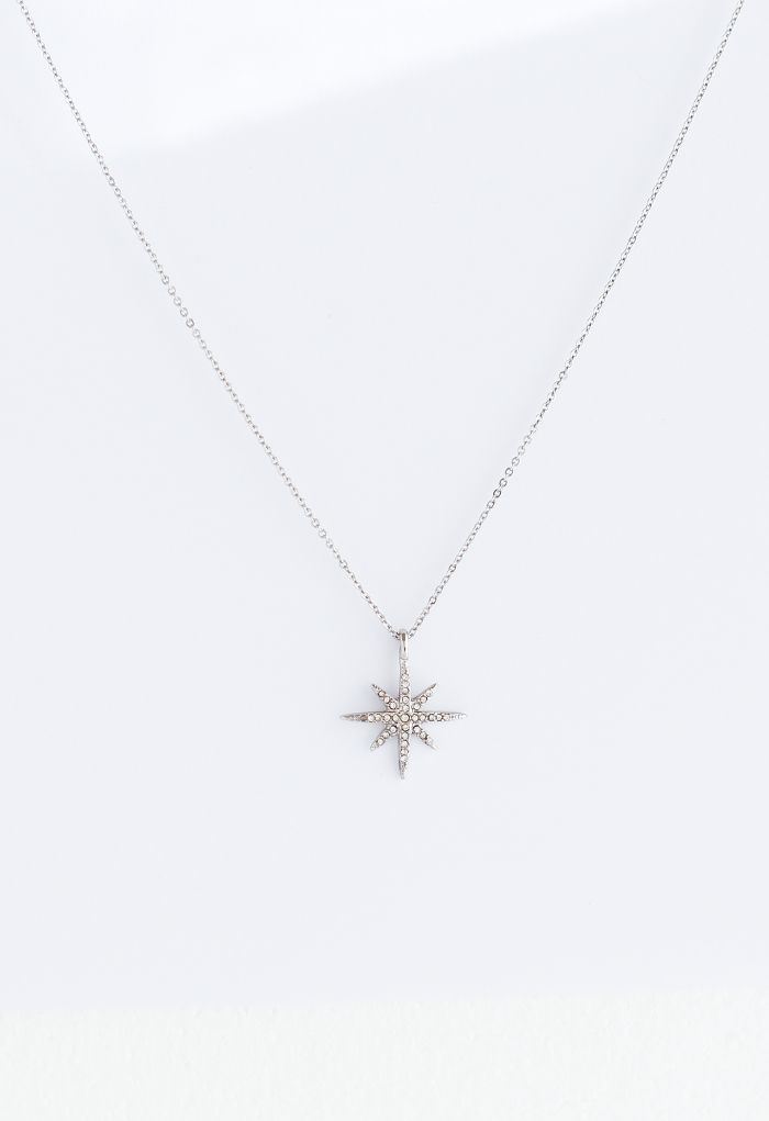 Collar de plata con estrella de diamantes