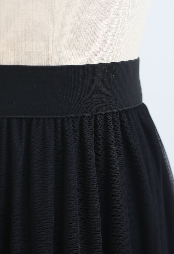 Falda de malla de tul de doble capa con ribete de cuentas en negro