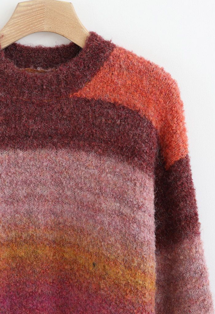 Suéter de punto extragrande con rayas Ombre en Berry