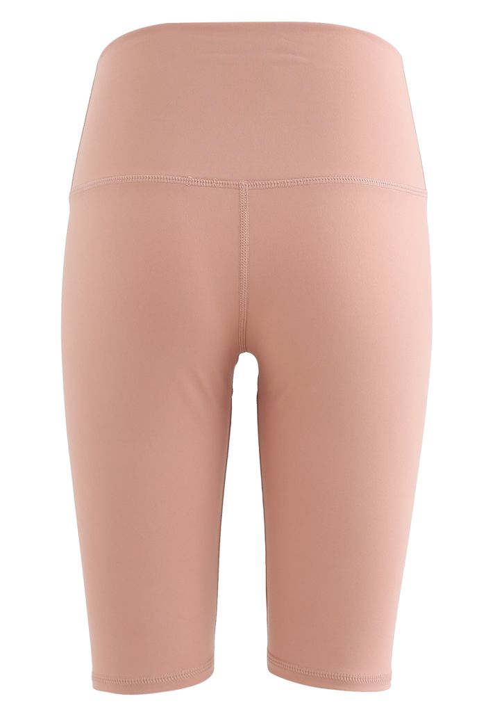 Shorts tipo legging de talle alto con detalle de costuras en rosa