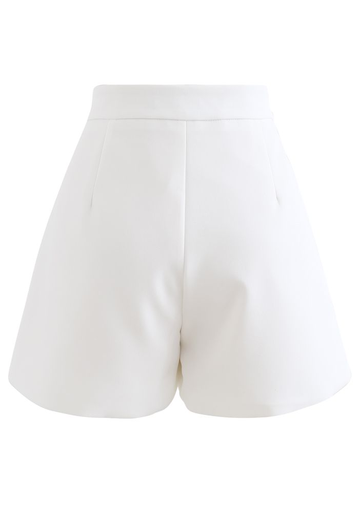Shorts blancos con bolsillos laterales Horsebit