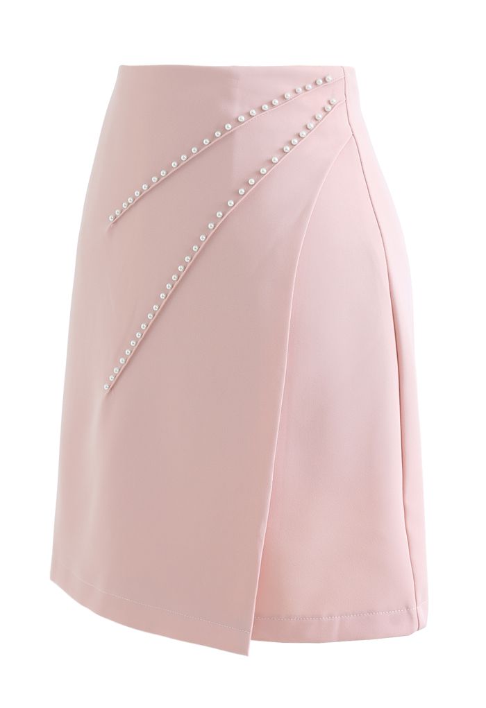 Minifalda con solapa adornada con perlas en rosa
