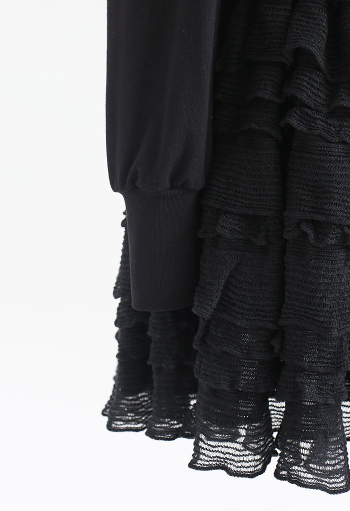 Conjunto de falda y cárdigan acolchado ondulado a capas en negro