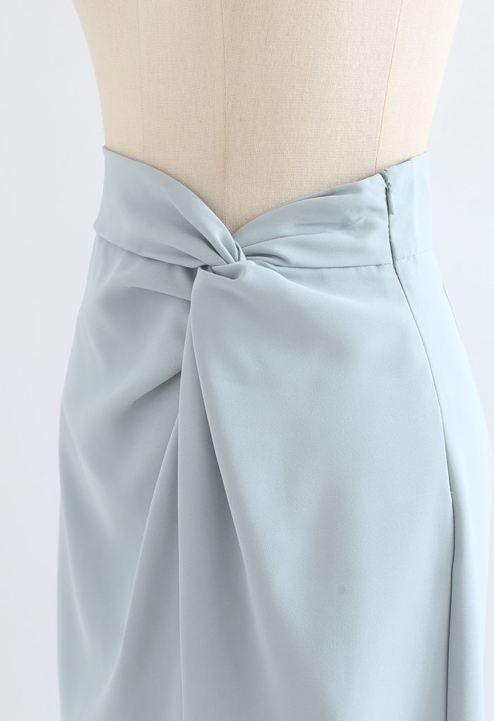 Falda de tubo con abertura en la cintura y nudo en azul polvoriento