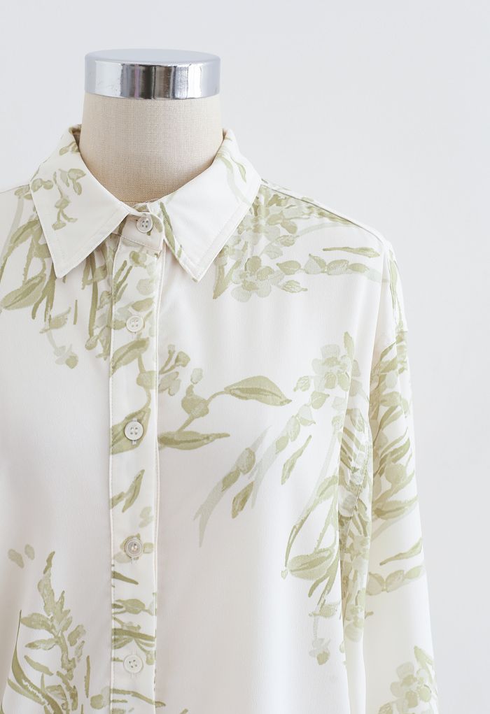 Camisa amplia con estampado floral Dainty en verde musgo