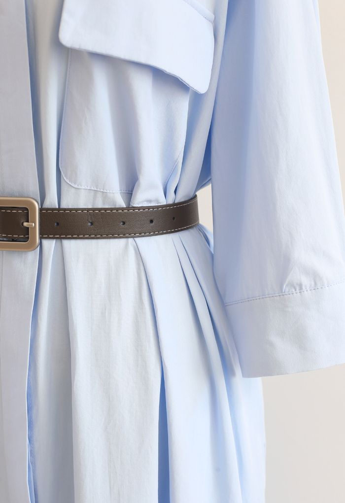 Vestido camisero de algodón con cinturón y botones en azul cielo