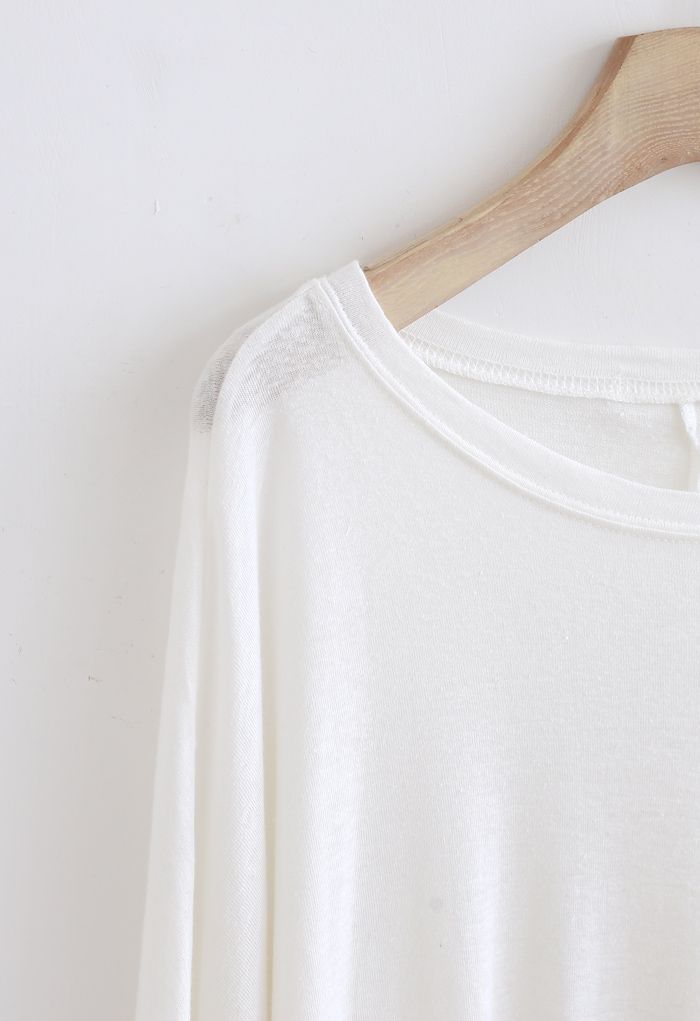 Camiseta oversize de manga larga en blanco