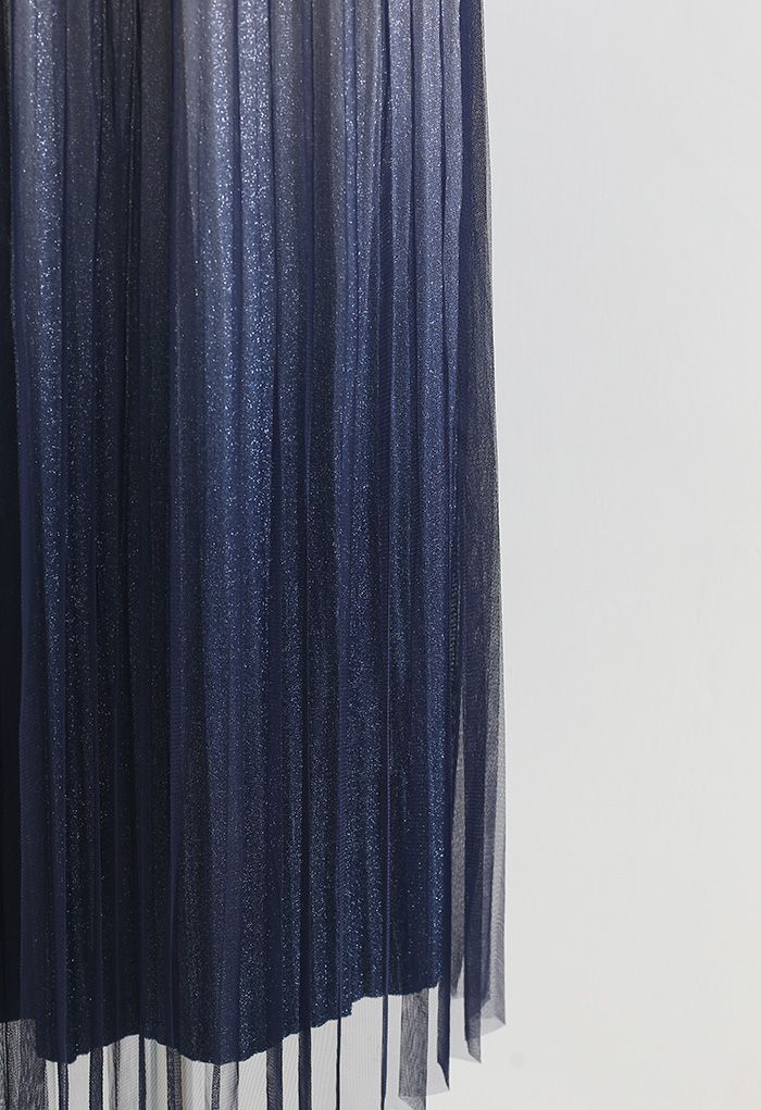 Falda de malla plisada con forro brillante degradado en azul marino