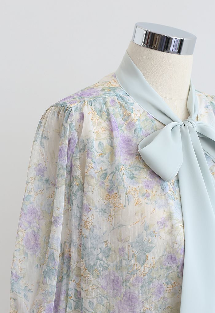 Camisa transparente con cuello anudado floral vintage en menta