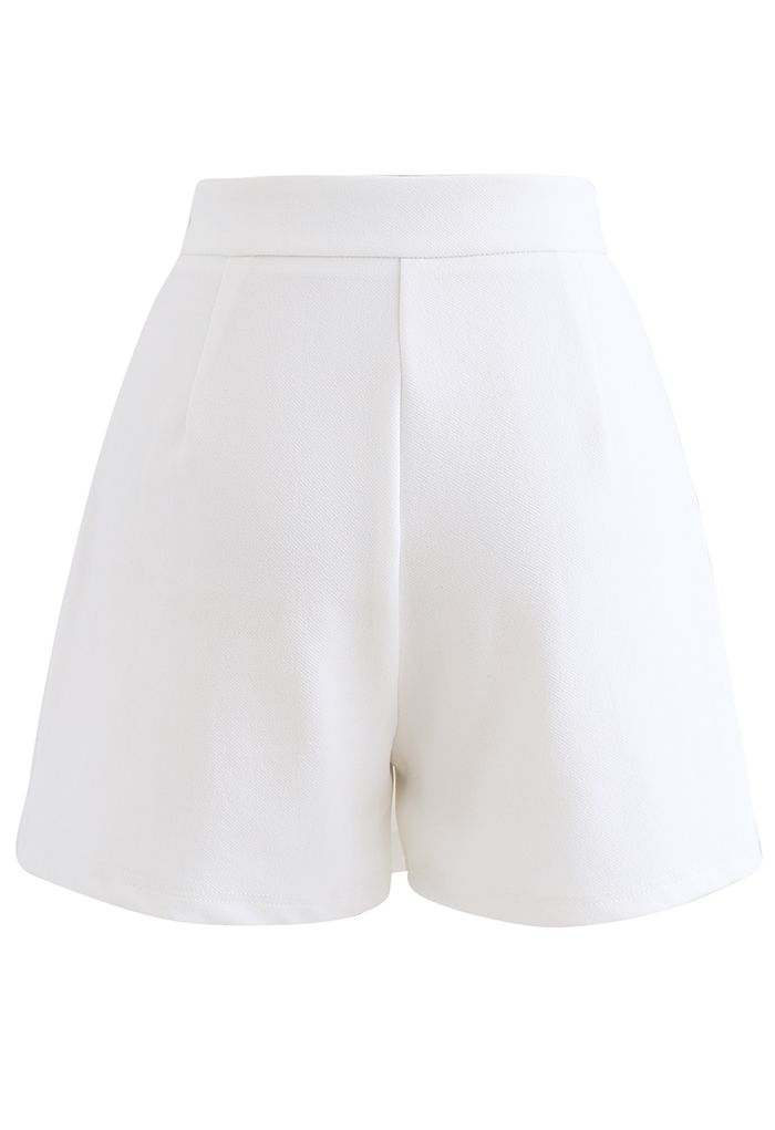 Minifalda falda asimétrica con solapa en blanco