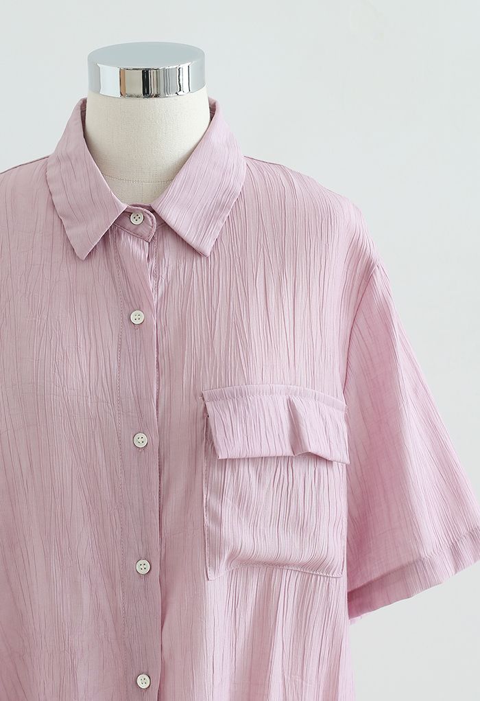 Camisa texturizada con bolsillo de parche en rosa polvoriento