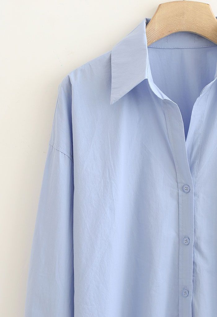 Camisa Hi-Lo extragrande con botones en azul