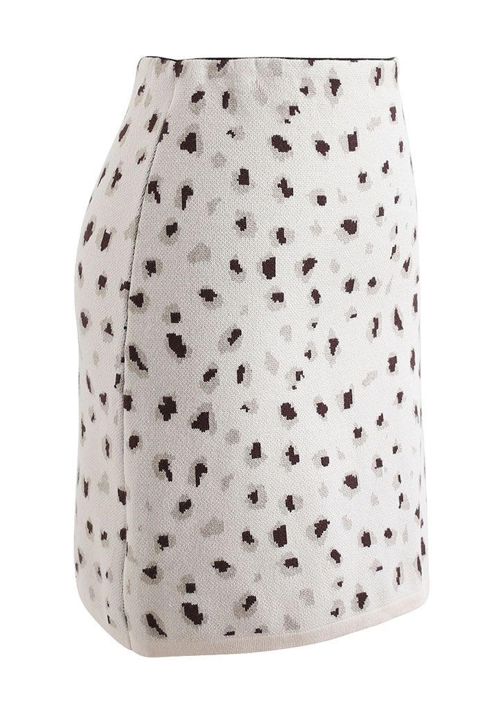 Falda de punto con estampado de leopardo en color marfil