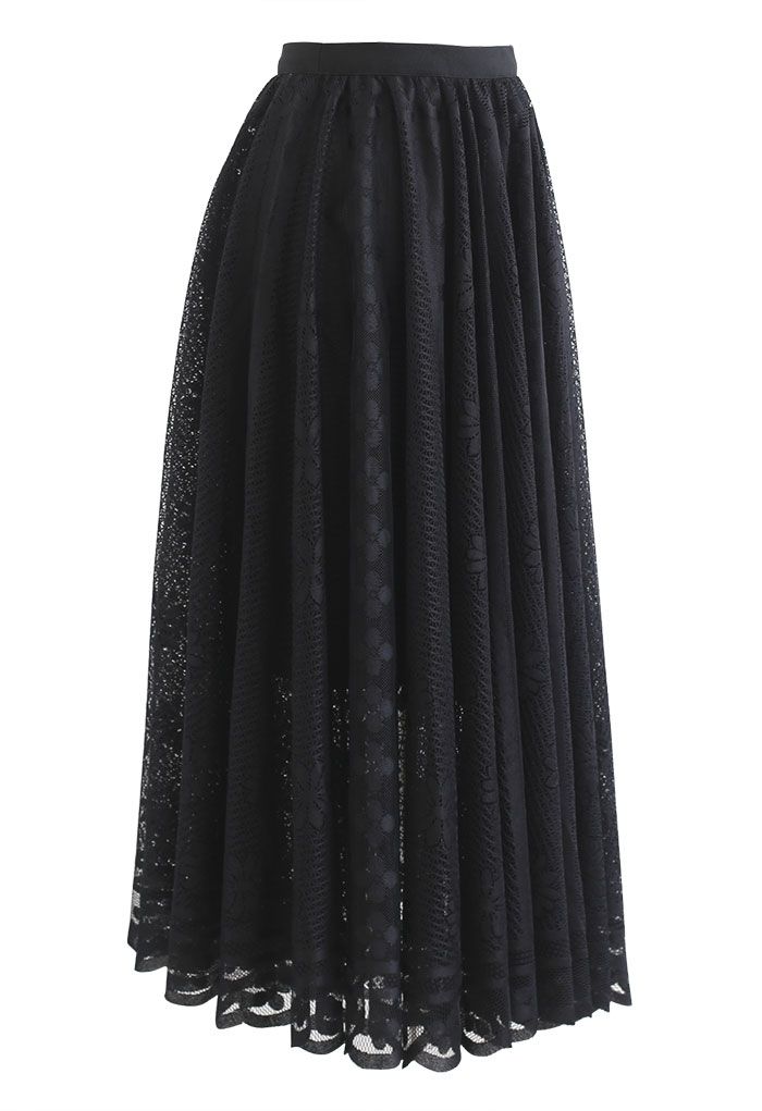 Falda larga con bajo festoneado y encaje floral en negro