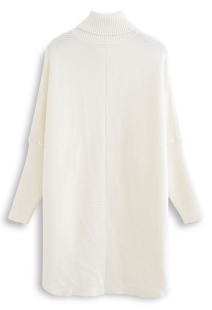 Suéter de cuello alto sin esfuerzo elegante con manga de murciélago en blanco