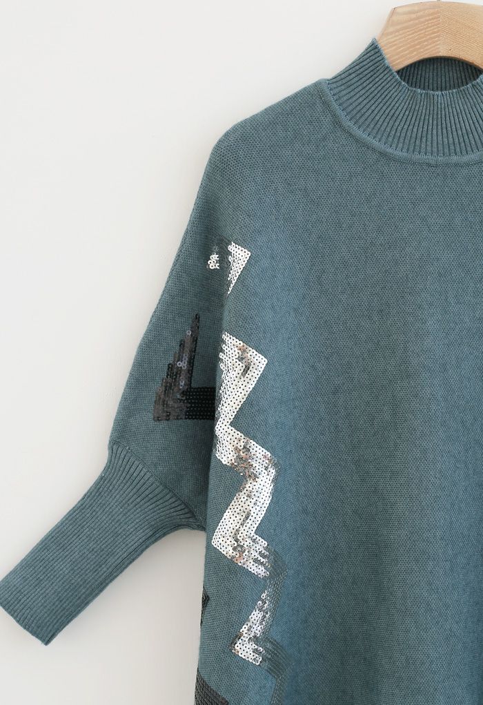 Suéter tipo capa de punto con lentejuelas en zigzag en verde azulado