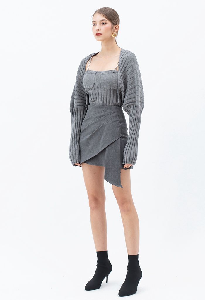 Conjunto de manga de suéter y top de tirante corto de punto acanalado en gris