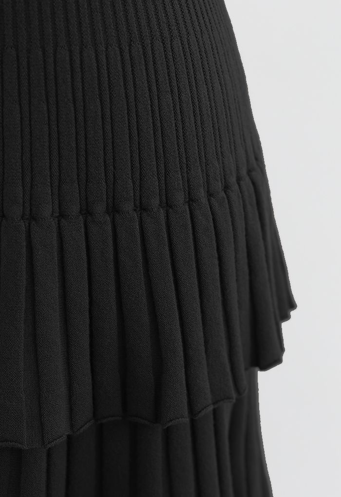 Minifalda de punto plisada en capas en negro