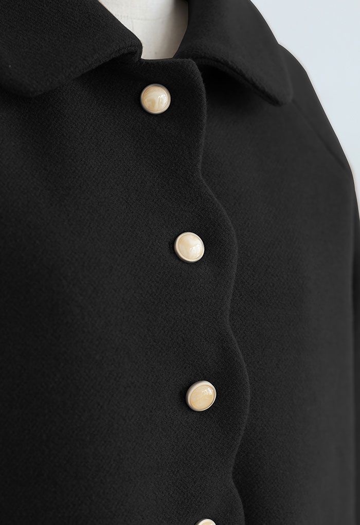 Abrigo largo de mezcla de lana con botones y borde festoneado en negro