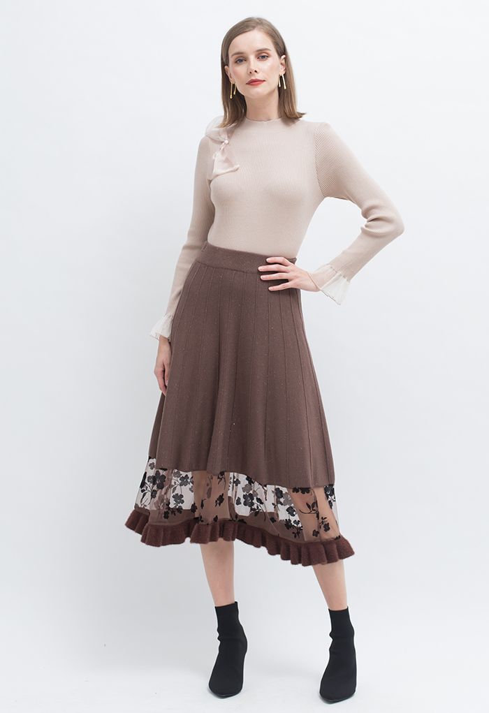 Falda de punto brillante con empalme de malla floral en marrón